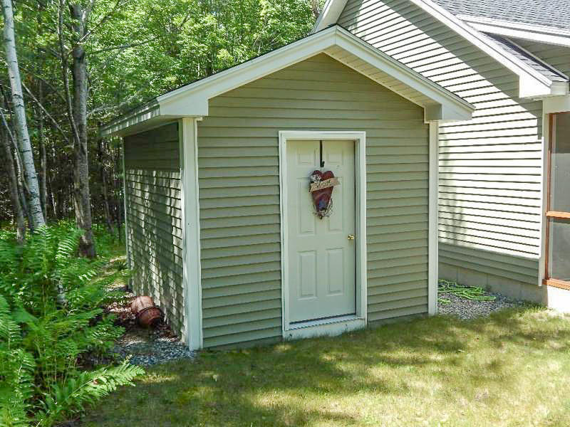 19 Berry Road Harrison, ME 04040 - Photo 18 of 20 Shed