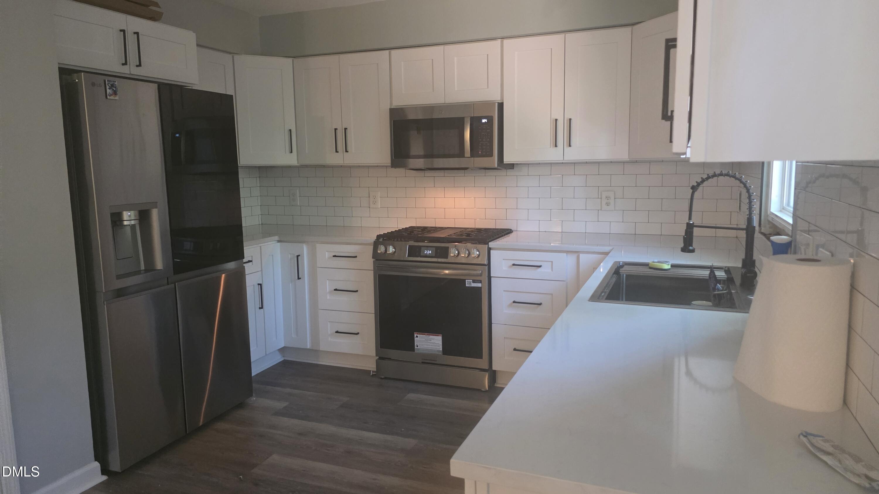 4500 Hollirose Place Raleigh, NC 27616 - Photo 12 of 33 1000322727