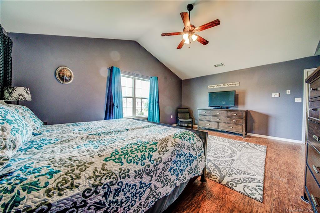 725 Overlook Road Lowell, NC 28098 - Photo 11 of 28 Gallery Image 11