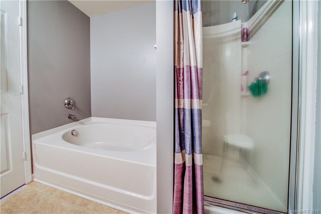 725 Overlook Road Lowell, NC 28098 - Photo 14 of 28 Gallery Image 14
