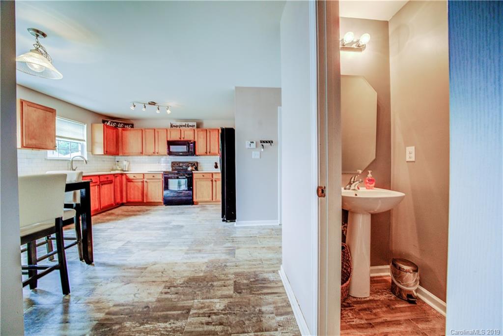 725 Overlook Road Lowell, NC 28098 - Photo 8 of 28 Gallery Image 8