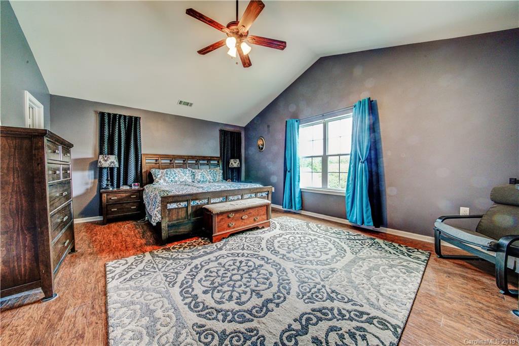 725 Overlook Road Lowell, NC 28098 - Photo 9 of 28 Gallery Image 9