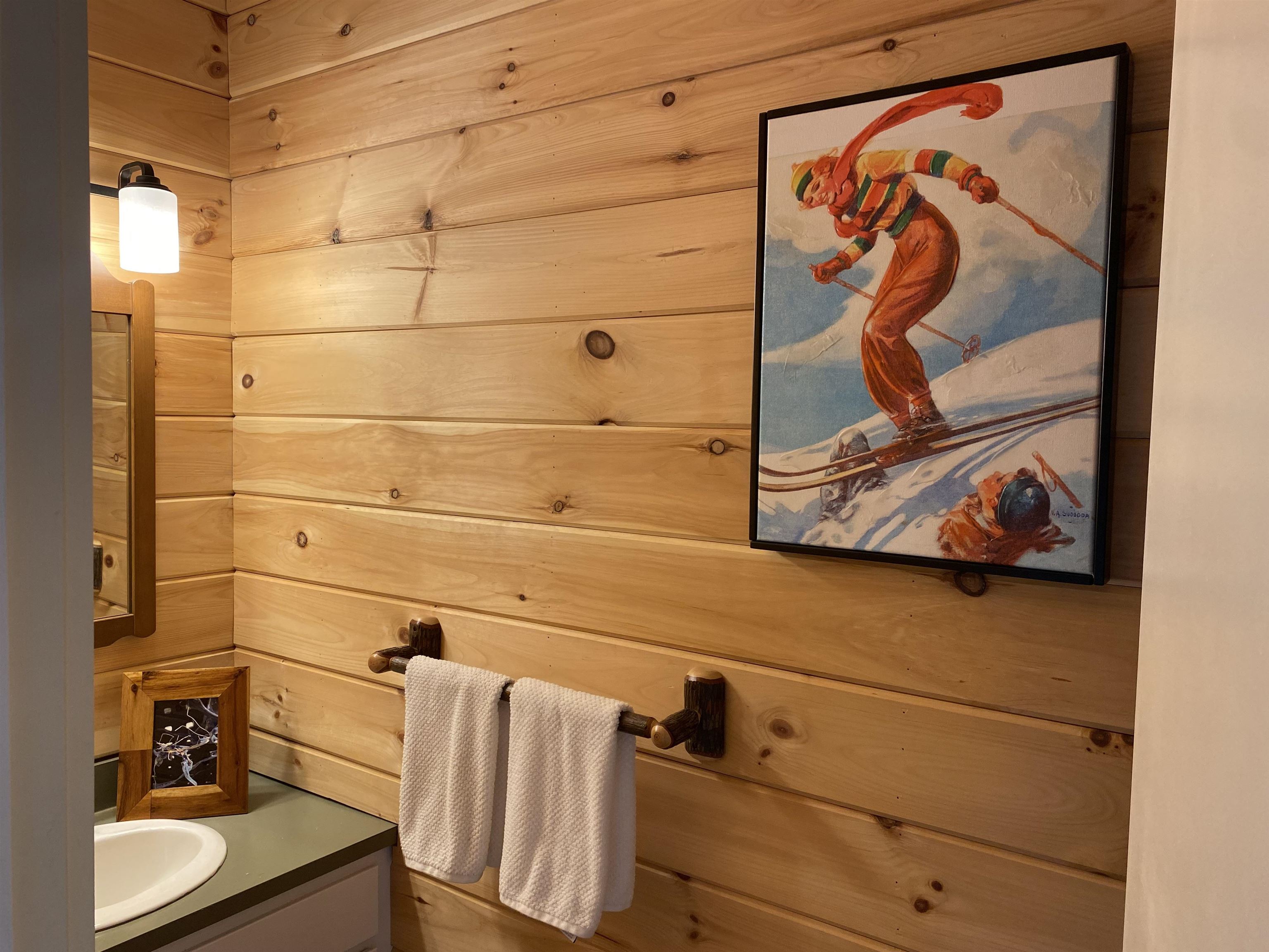 31 Tenney Brook Road, Unit 1 Plymouth, NH 03264 - Photo 11 of 18 Gallery Image 11