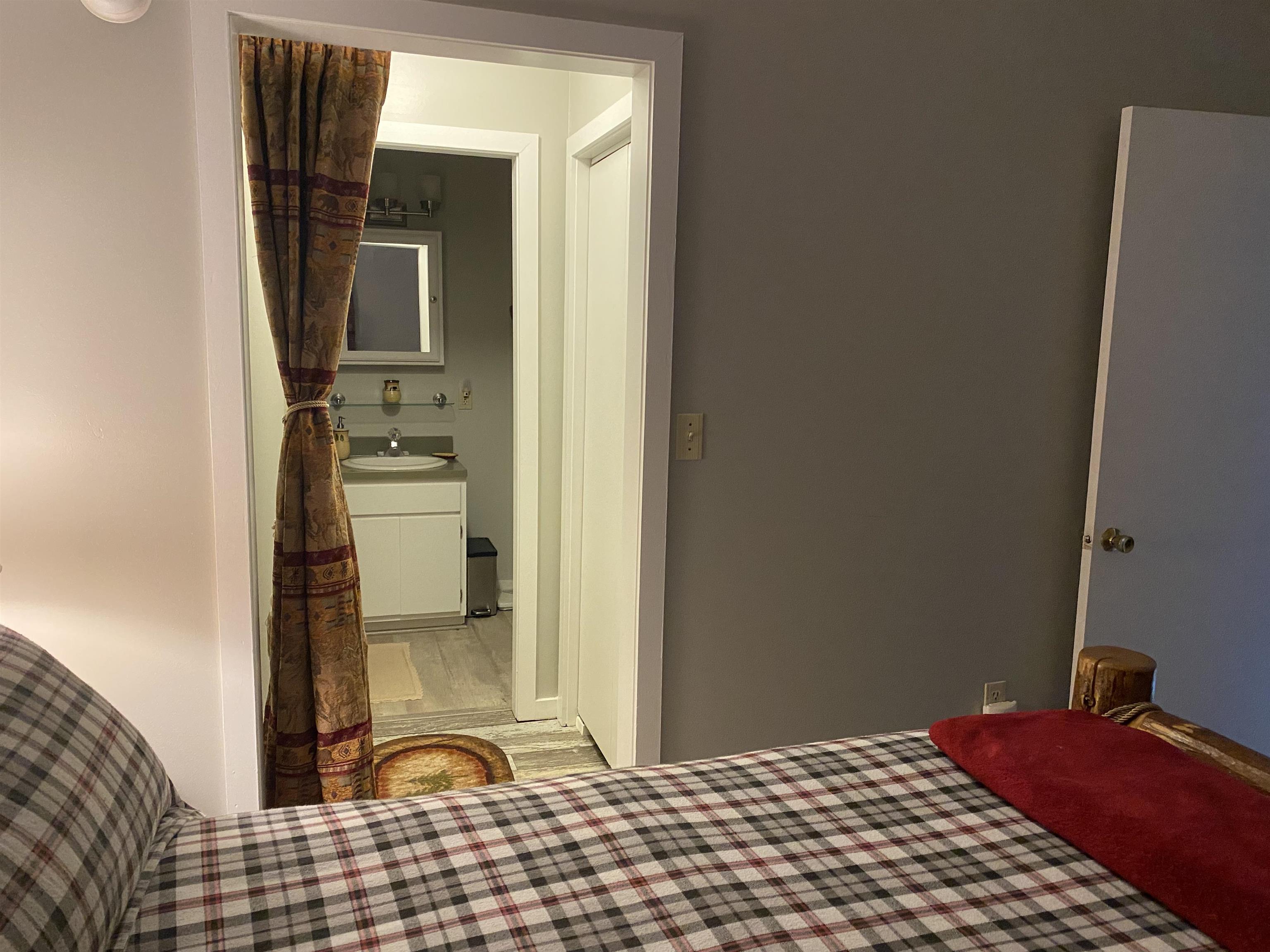 31 Tenney Brook Road, Unit 1 Plymouth, NH 03264 - Photo 15 of 18 Gallery Image 15