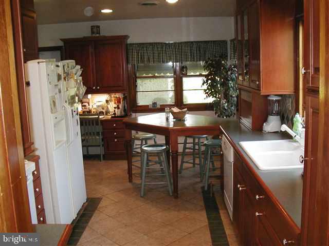 51 Greystone Road Carlisle, PA 17013 - Photo 16 of 22 Gallery Image 16
