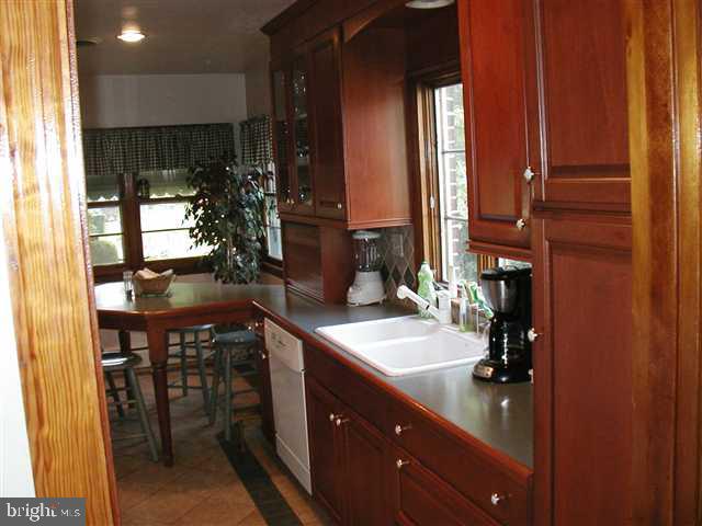 51 Greystone Road Carlisle, PA 17013 - Photo 17 of 22 Gallery Image 17