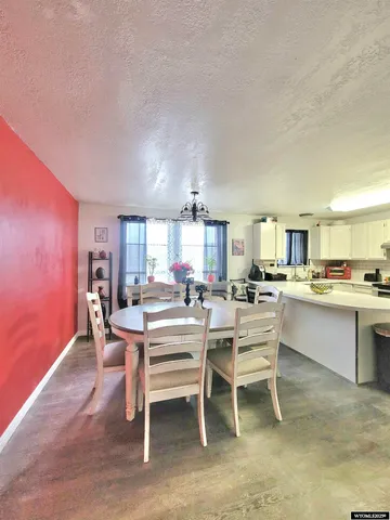 $314,900 | 1921 Berry Drive, Kemmerer, WY 83101