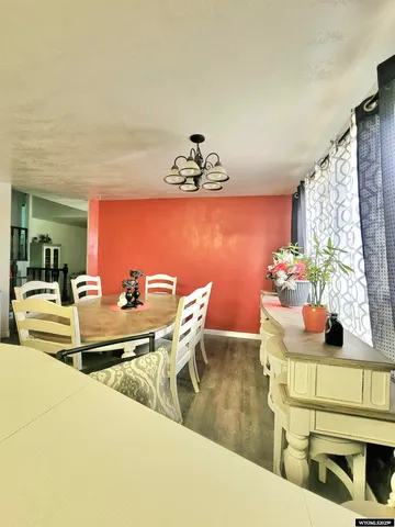 $314,900 | 1921 Berry Drive, Kemmerer, WY 83101