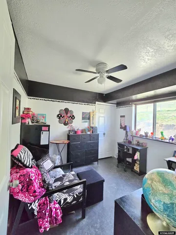 $314,900 | 1921 Berry Drive, Kemmerer, WY 83101