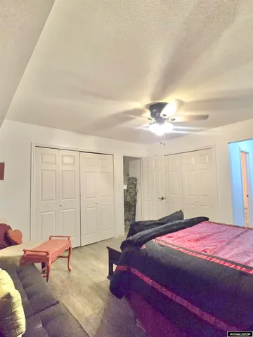 $314,900 | 1921 Berry Drive, Kemmerer, WY 83101