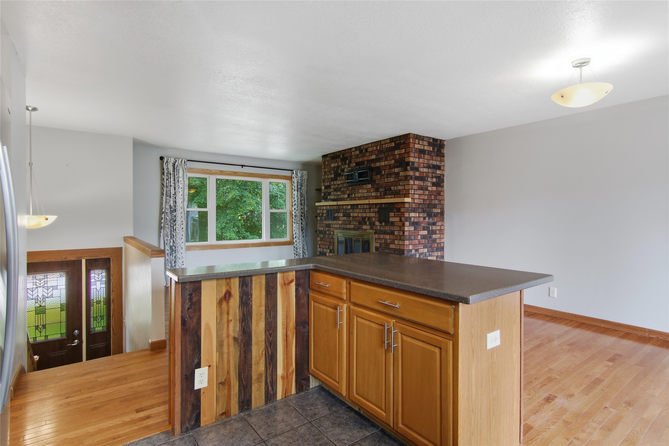 915 West Marshall Street Rice Lake, WI 54868 - Photo 11 of 39