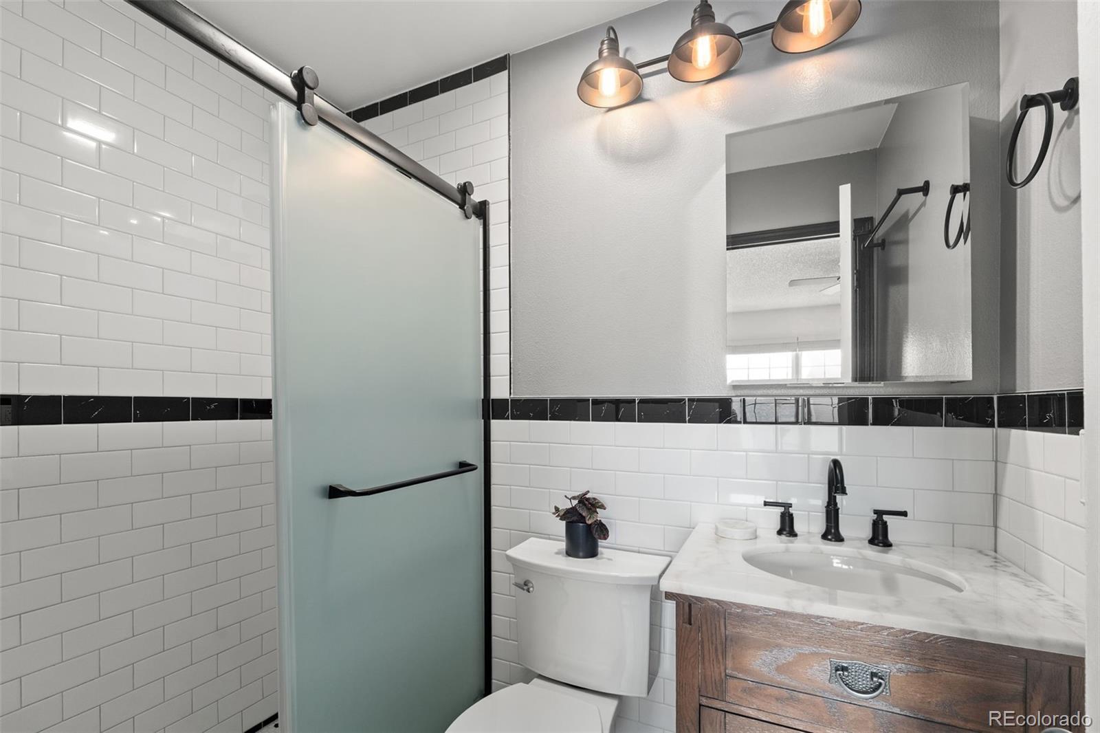 1811 South Quebec Way, Unit 17 Denver, CO 80231 - Photo 24 of 44