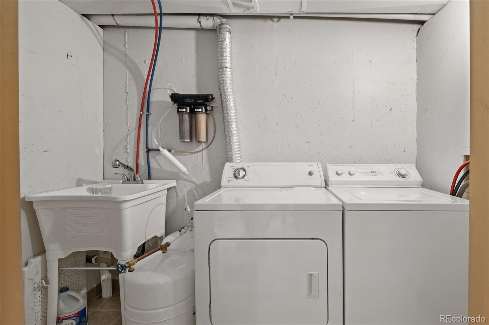 1811 South Quebec Way, Unit 17 Denver, CO 80231 - Photo 38 of 44