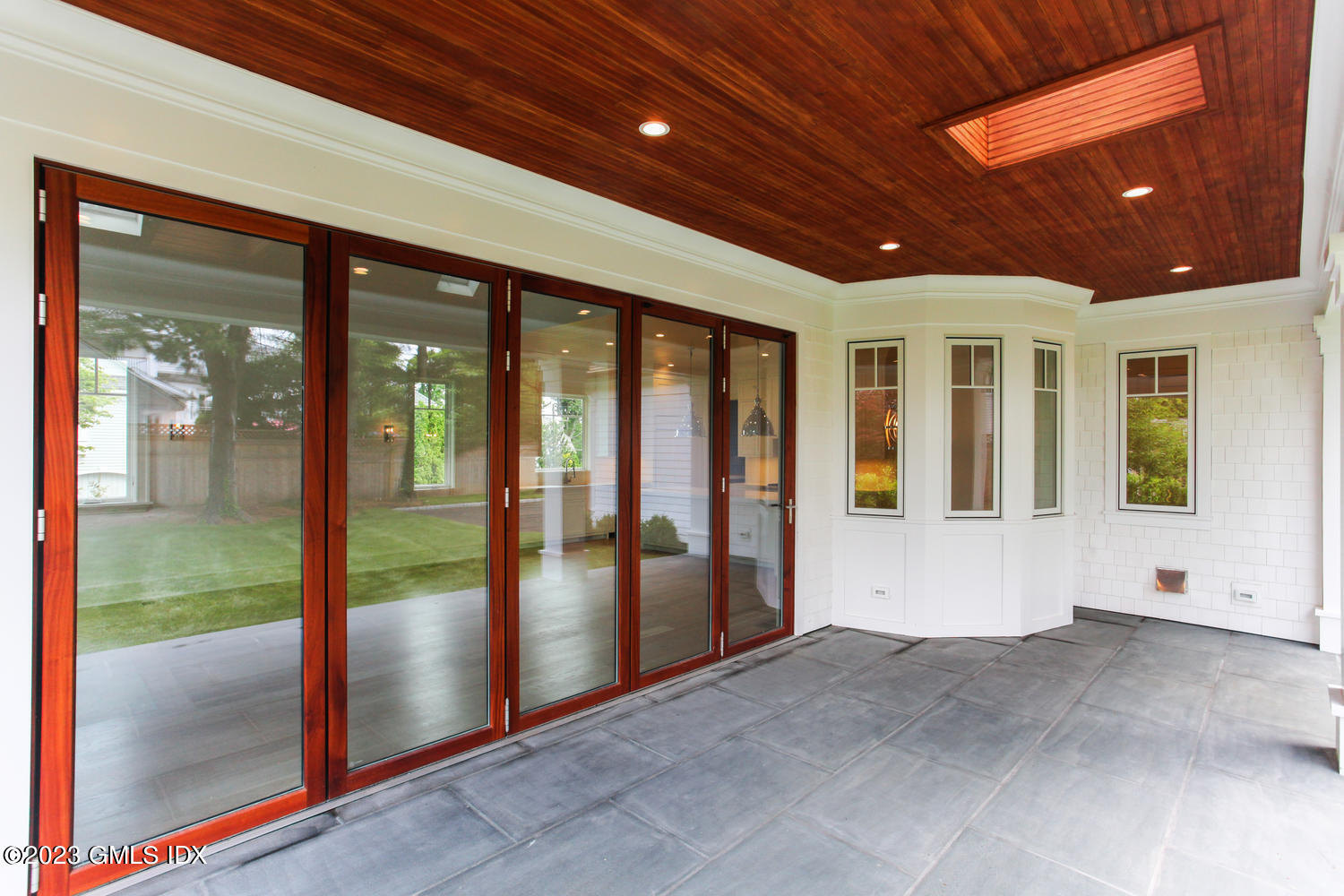 4 Ford Lane Old Greenwich, CT 06870 - Photo 31 of 43 a view of a porch
