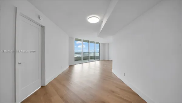 $5,028 | 555 Northeast 34th Street, Unit 2506, Miami, FL 33137