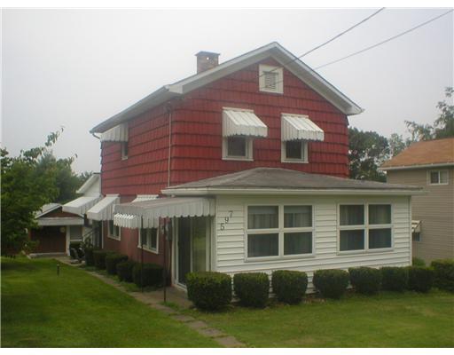 597 Fitz Henry Road Smithton, PA 15479 - Photo 1 of 4 Exterior Front.