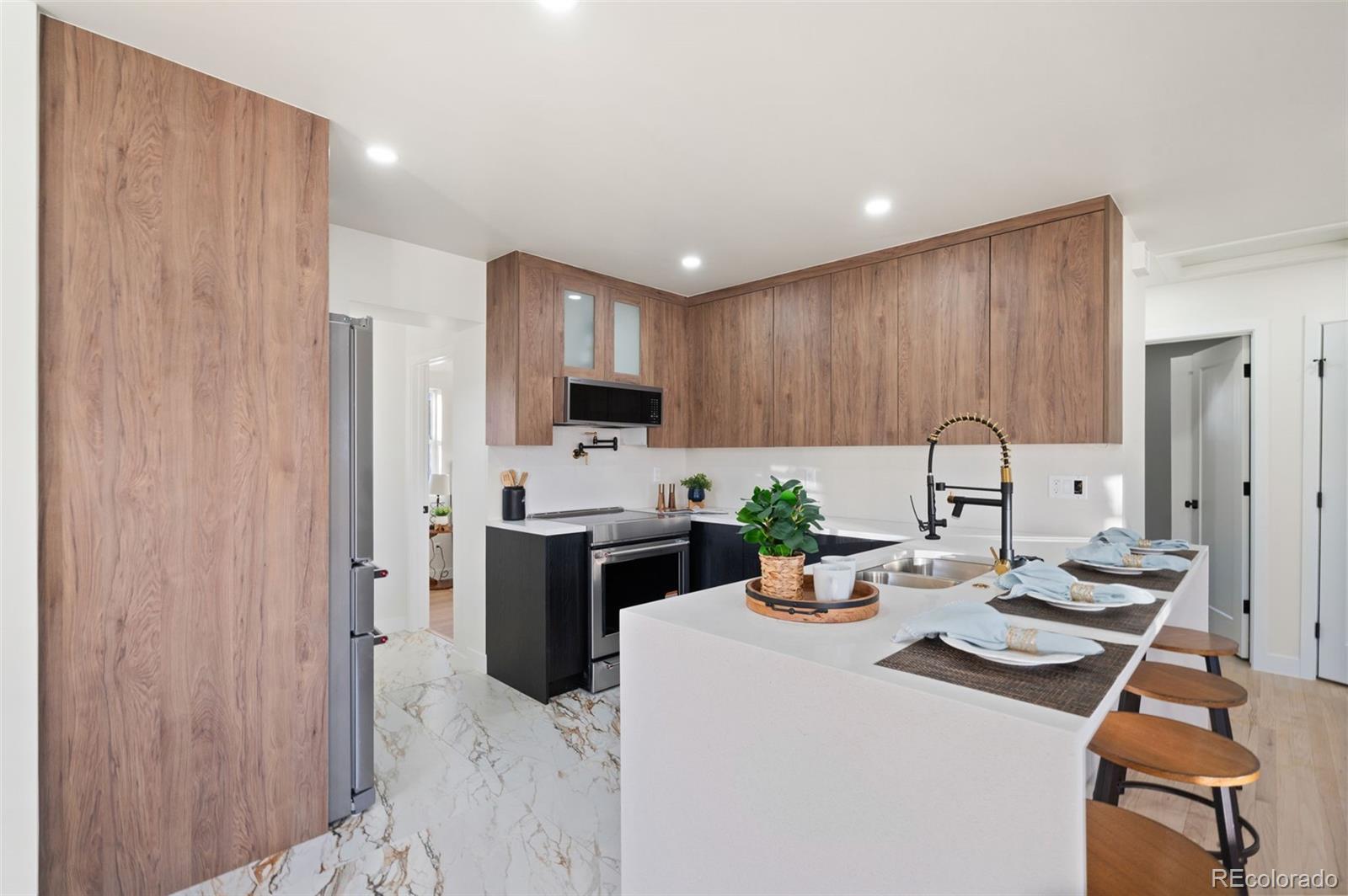 3021 Locust Street Denver, CO 80207 - Photo 12 of 50