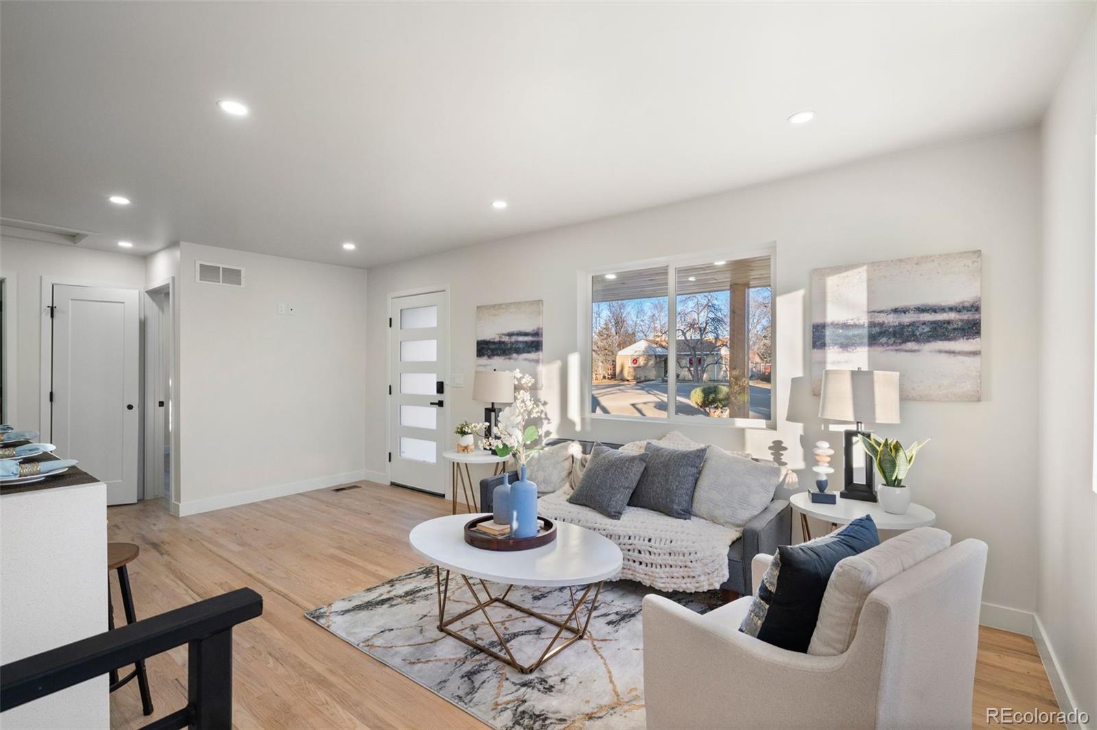 3021 Locust Street Denver, CO 80207 - Photo 7 of 50