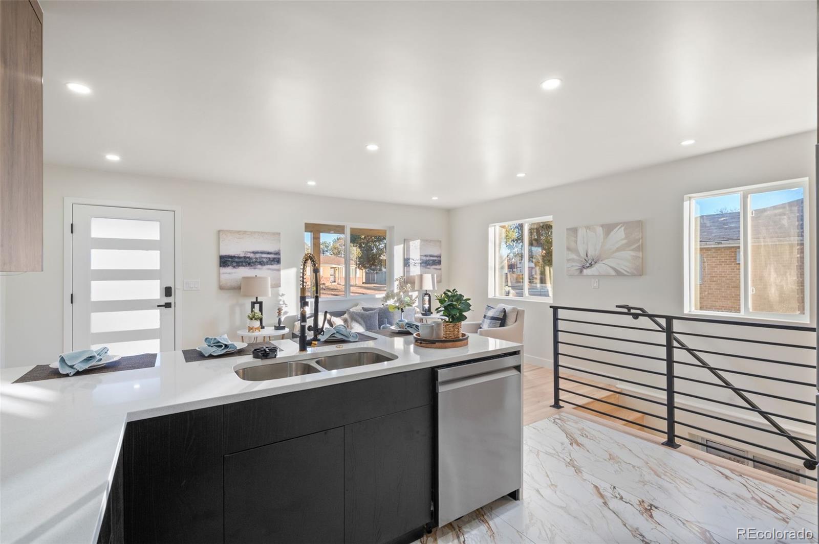 3021 Locust Street Denver, CO 80207 - Photo 10 of 50