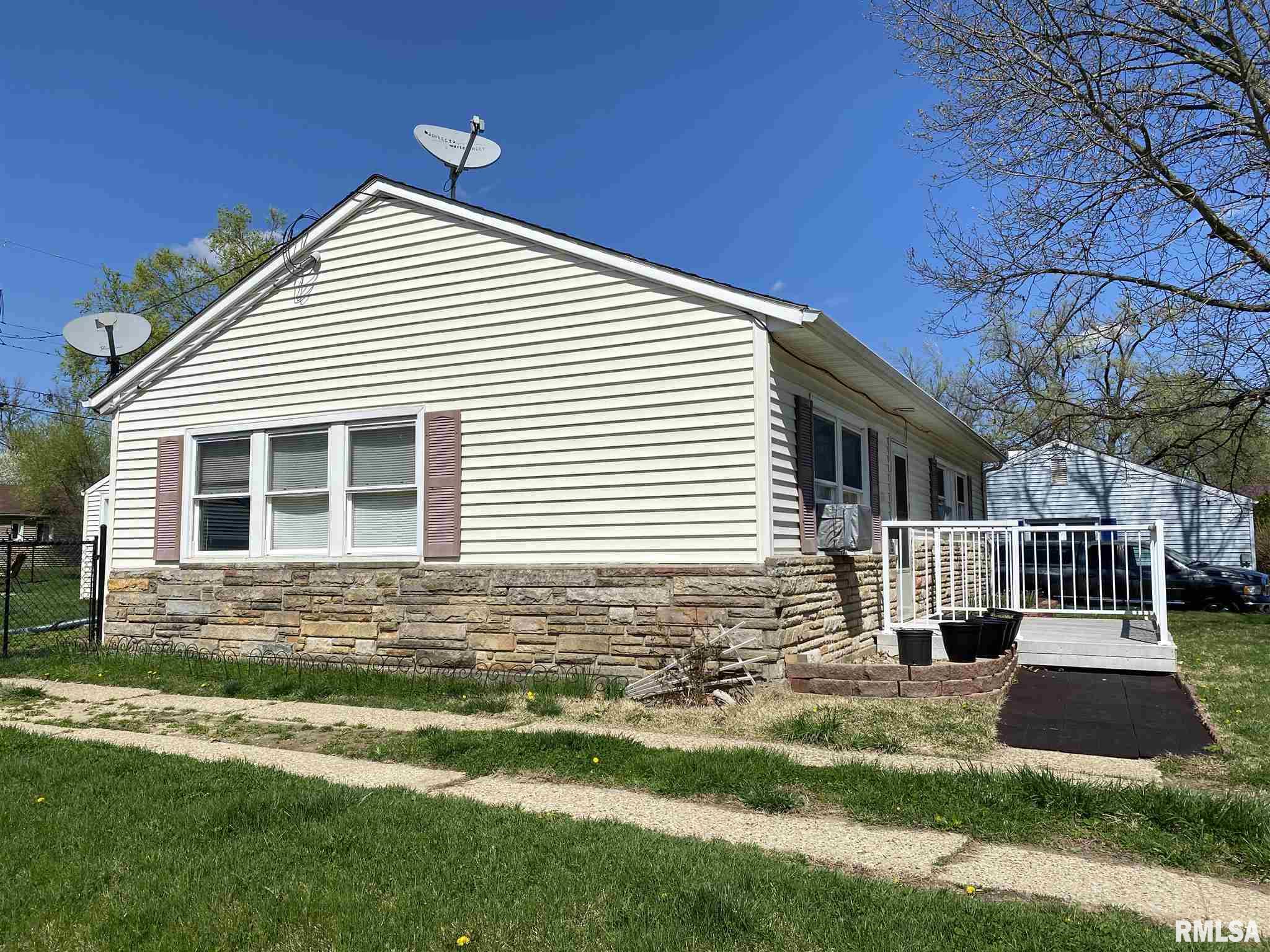 211 Kaskaskia Road Marquette Heights, IL 61554 - Photo 22 of 32 Gallery Image 22