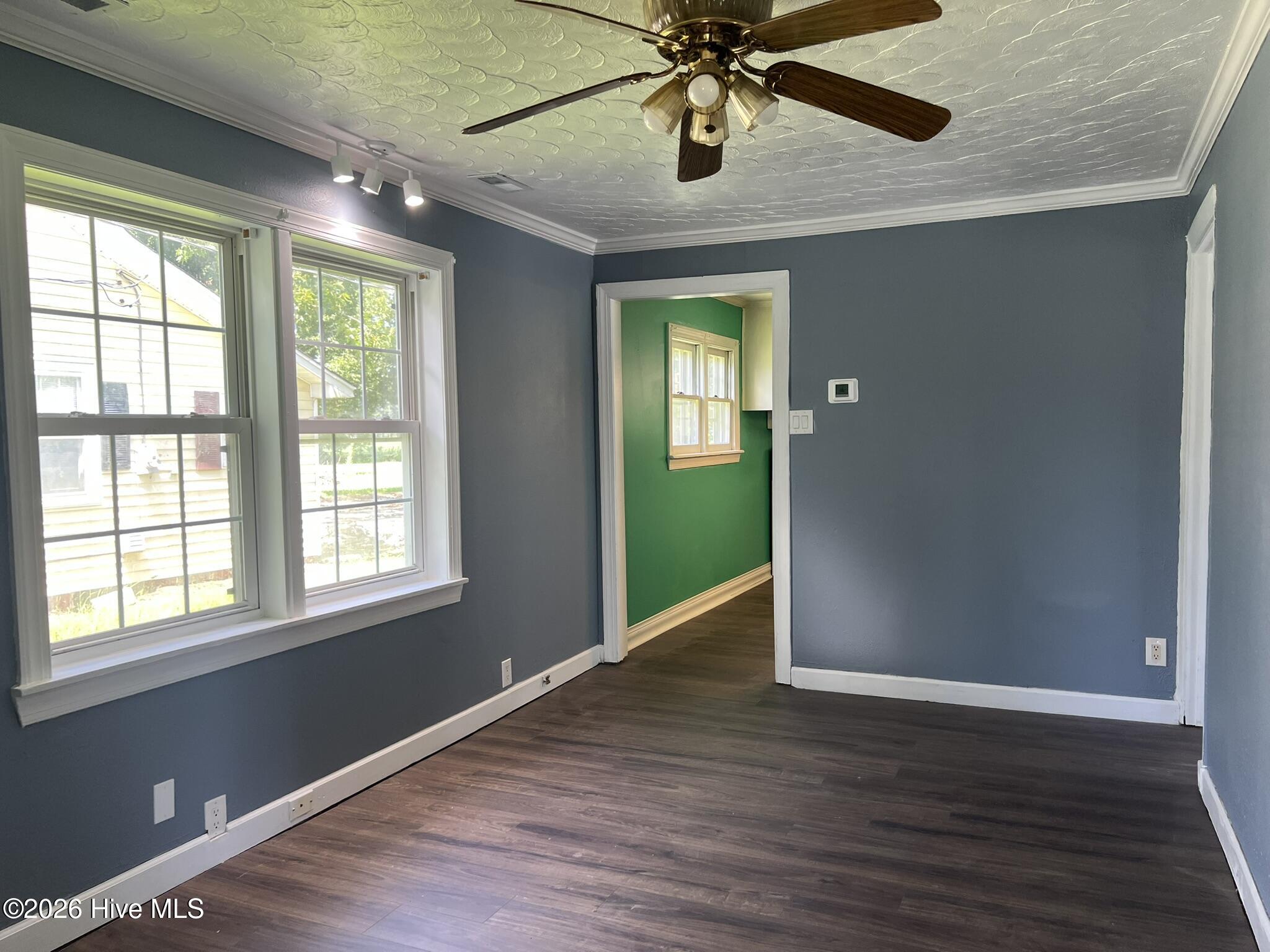 195 Wiggins Road Hertford, NC 27944 - Photo 3 of 39 Gallery Image 3