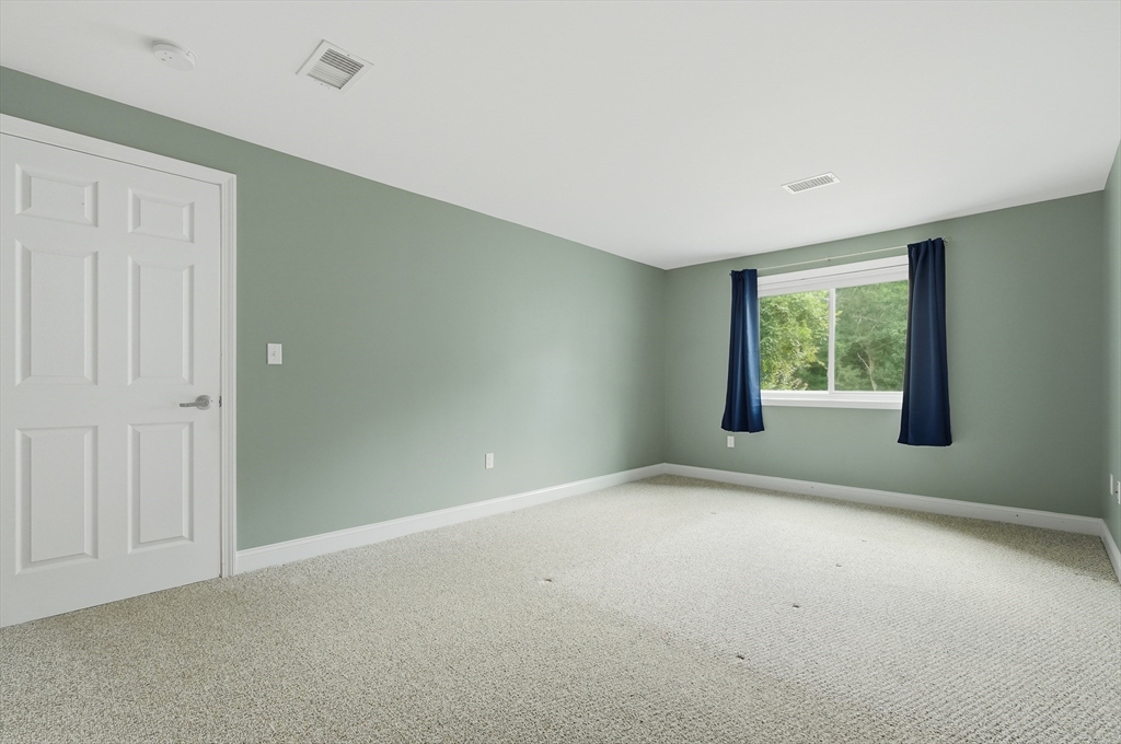 405 Franklin Crossing Road, Unit 405 Franklin, MA 02038 - Photo 14 of 19 Gallery Image 14