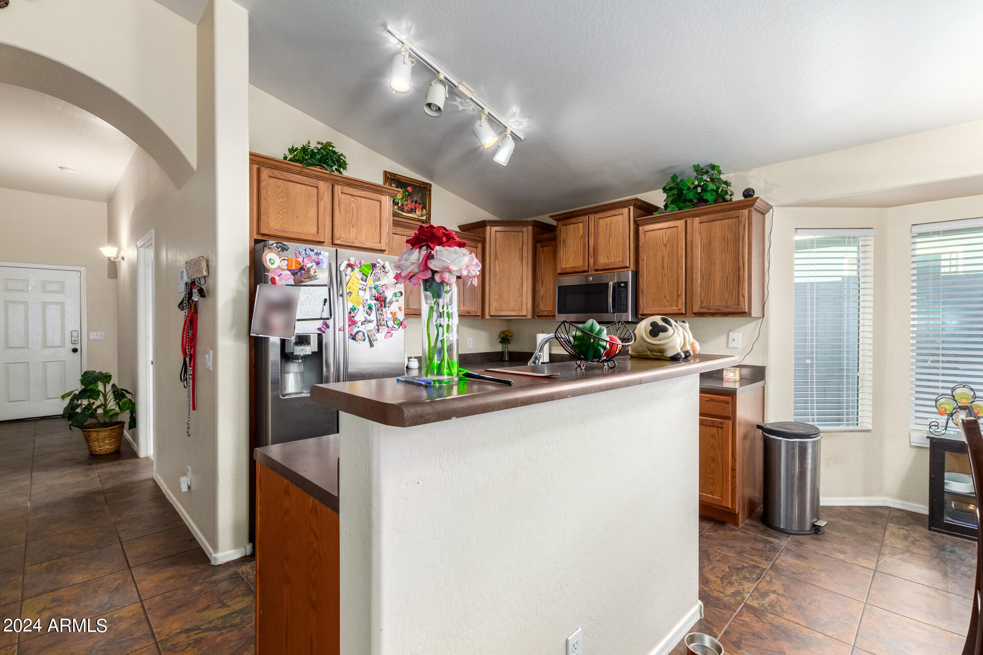 2717 West Pecan Road Phoenix, AZ 85041 - Photo 12 of 28 15 - Pecan