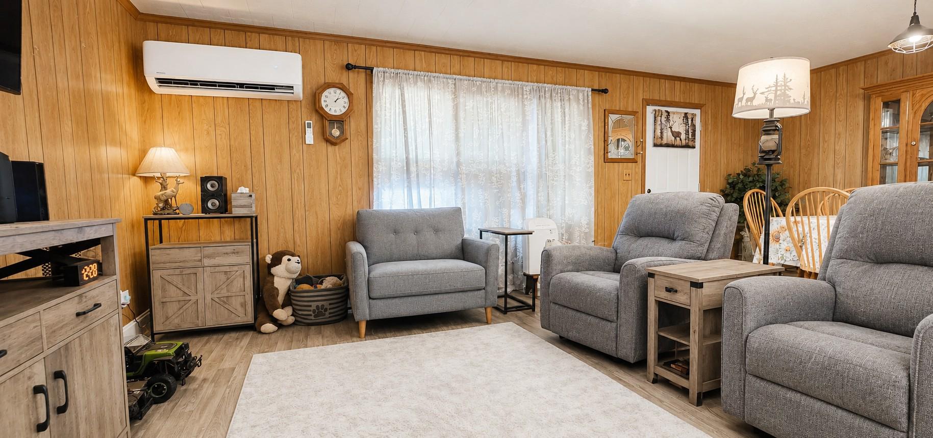 27351 Phoenix Church Road Crisfield, MD 21817 - Photo 4 of 21 Living Room
