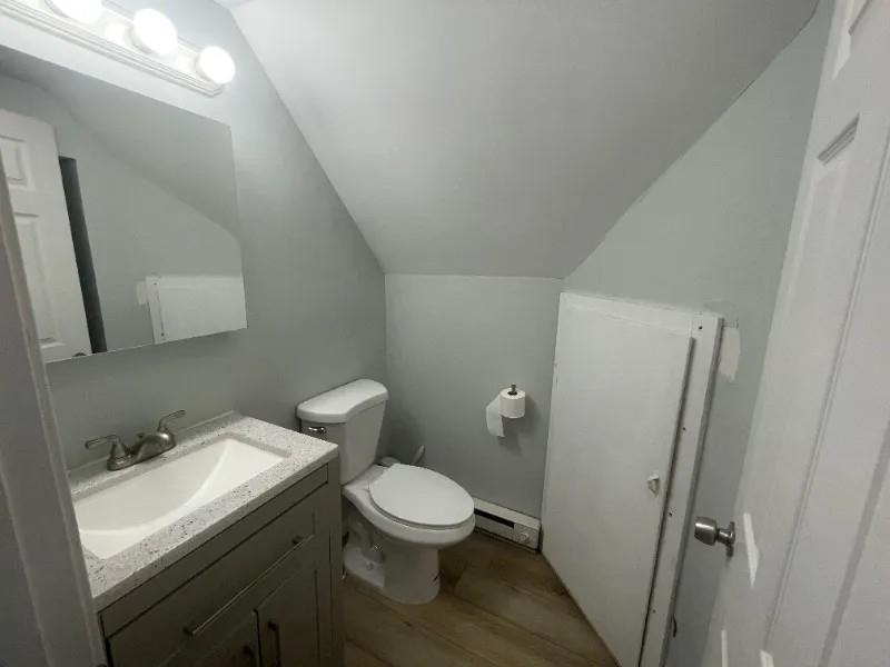 501 Manchester Street Manchester, NH 03103 - Photo 31 of 49