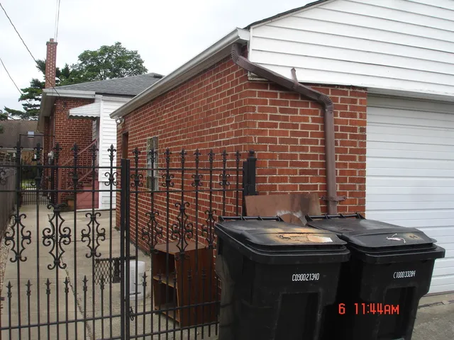 $372,500 | 6938 West Barry Avenue, Chicago, IL 60634