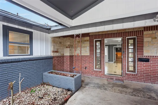 a view of outdoor space