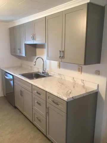 $1,850 | 132 Pine Street, Laconia, NH 03246