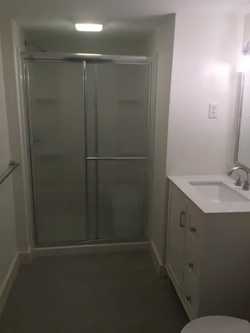 $1,850 | 132 Pine Street, Laconia, NH 03246