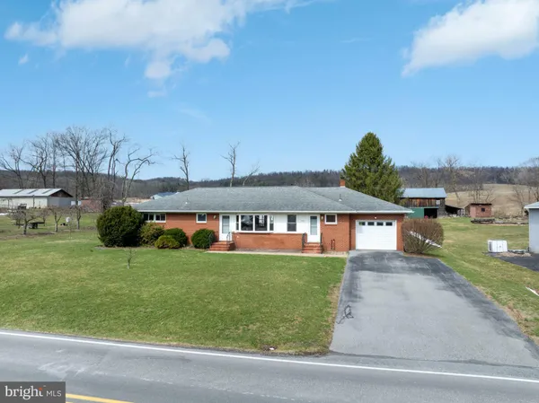 $279,000 | 773 Snydertown Road, Howard, PA 16841