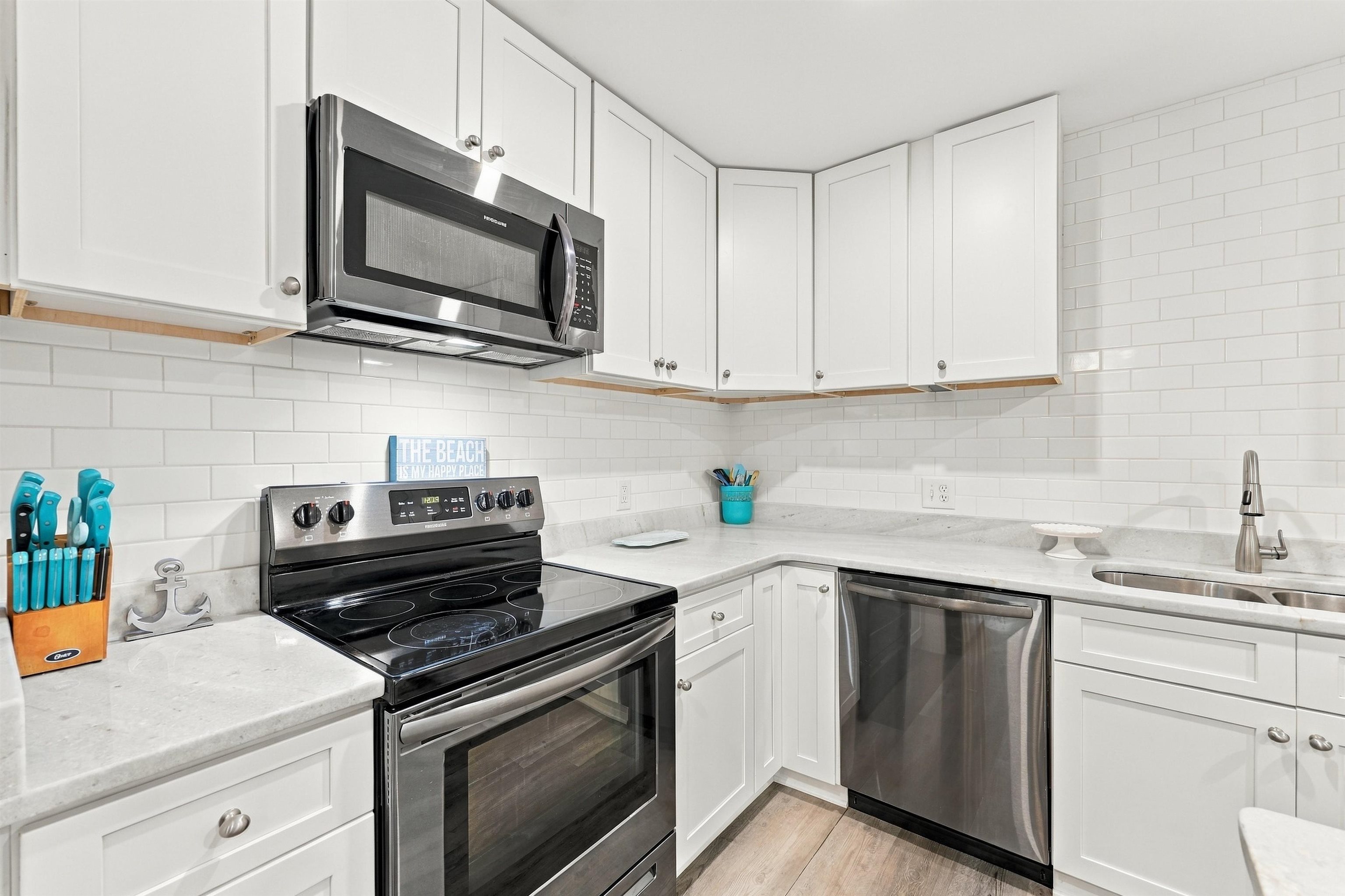 77 County Rd S-22-757 Pawleys Island, SC 29585 - Photo 10 of 28 Gallery Image 10