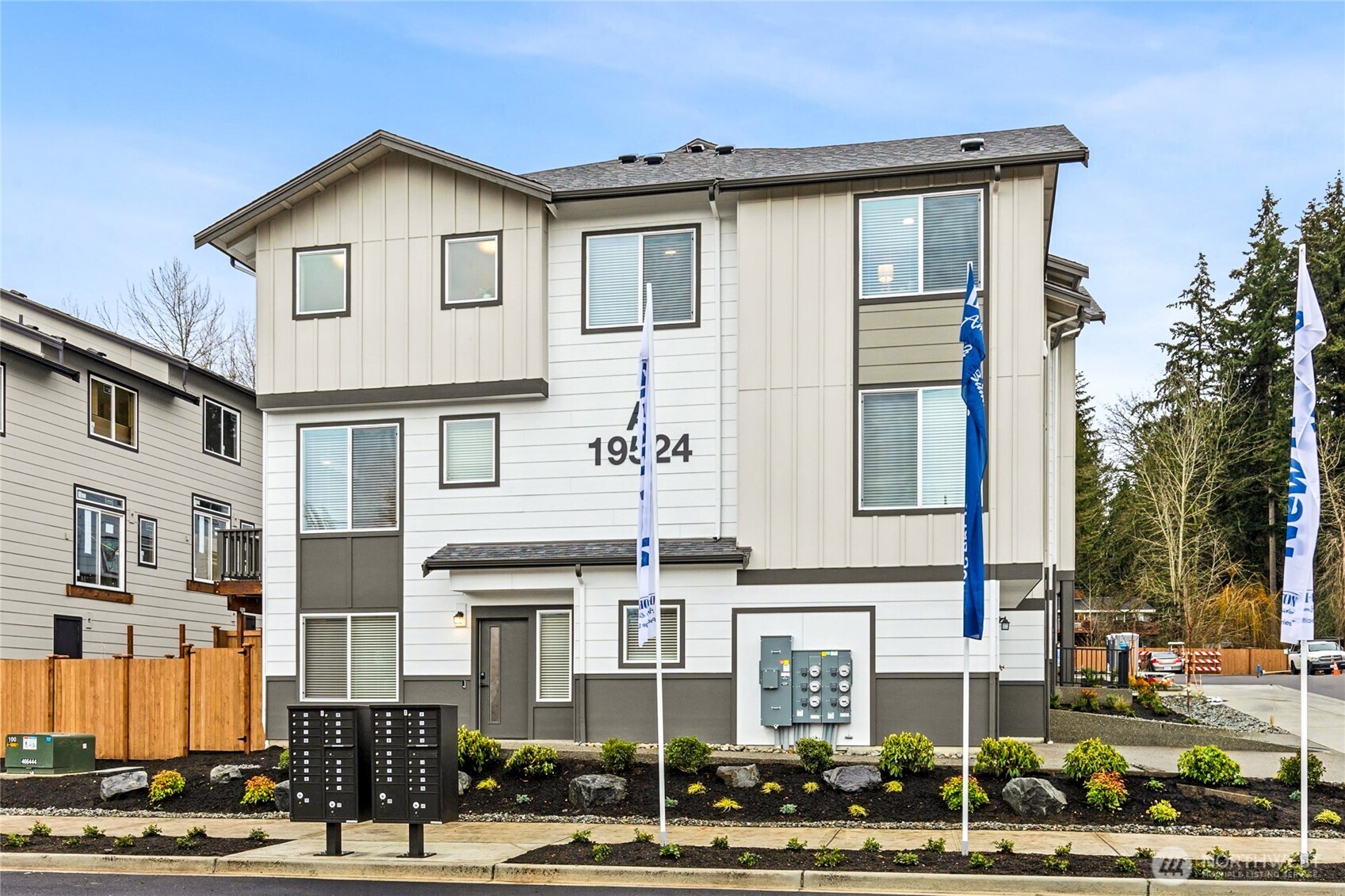 19524 16th Avenue Southeast, Unit E2 Bothell, WA 98012 - Photo 1 of 25 Gallery Image 1