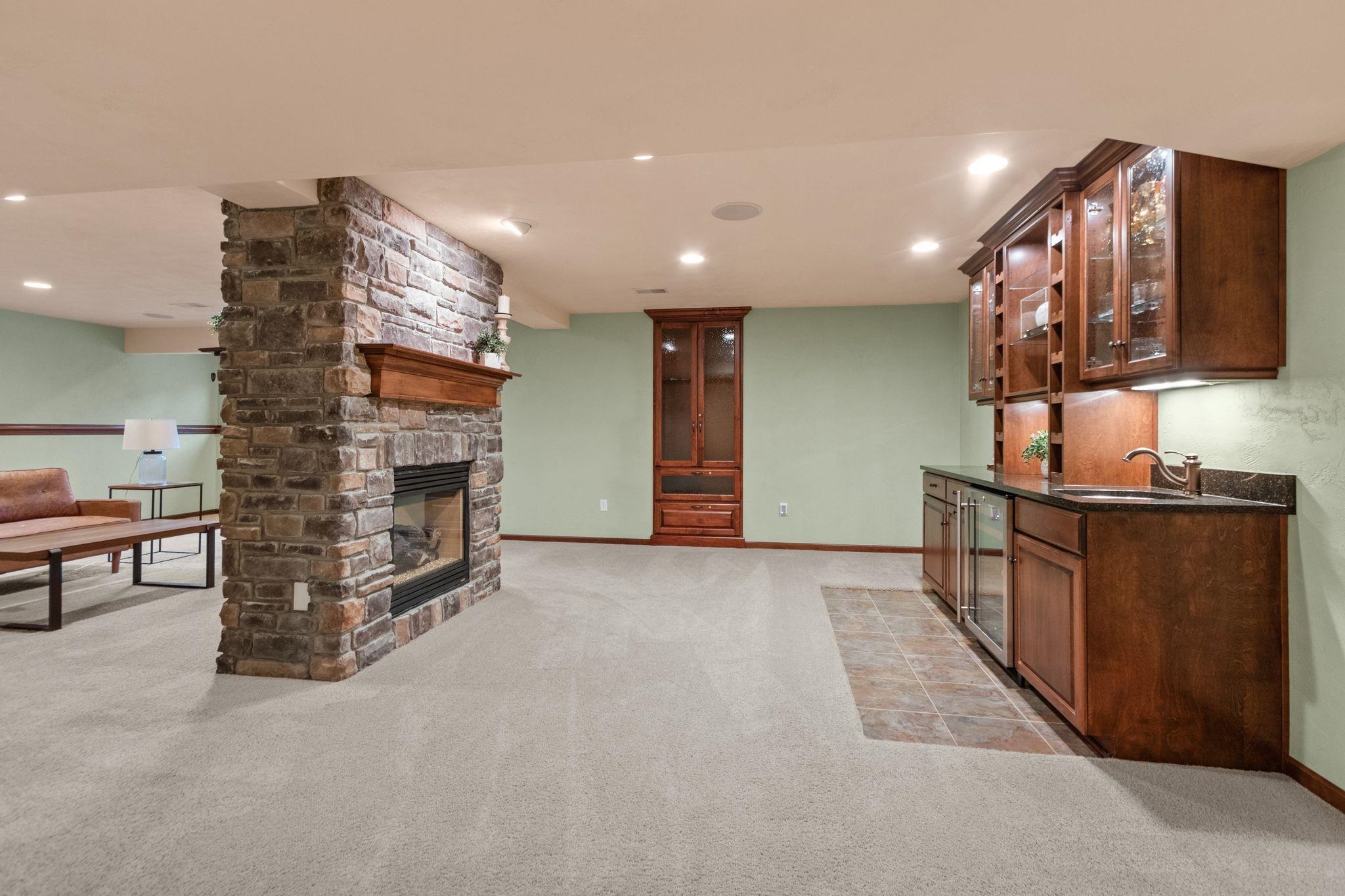 493 Dalton Road Neenah, WI 54956 - Photo 42 of 65