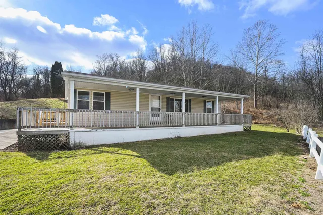 $199,900 | 14797 Highway 156, Patriot, IN 47038