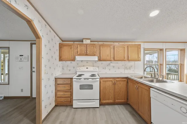 $199,900 | 14797 Highway 156, Patriot, IN 47038