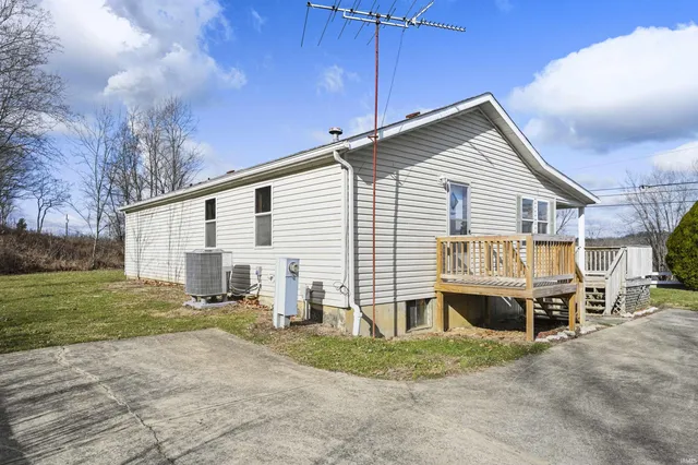 $199,900 | 14797 Highway 156, Patriot, IN 47038