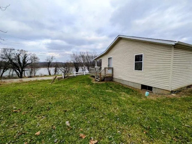 $199,900 | 14797 Highway 156, Patriot, IN 47038