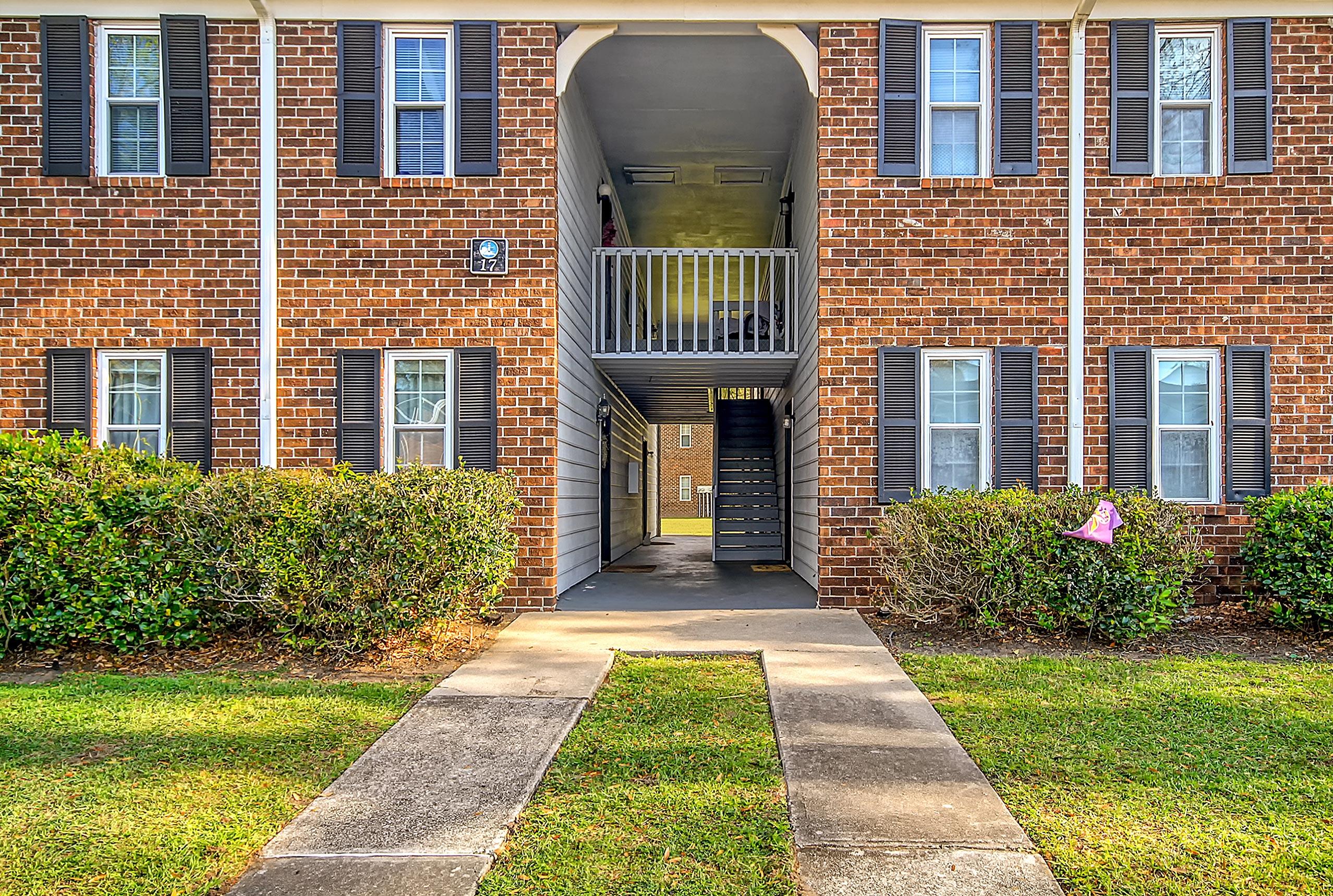 21 Rivers Point Row, Unit 17C Charleston, SC 29412 - Photo 5 of 19 CREM_21 Rivers Point Unit 17C_002