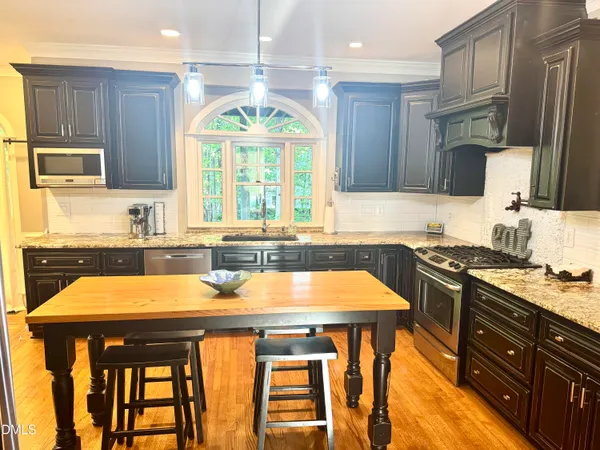 $1,292,000 | 104 Flying Hills Circle, Cary, NC 27513