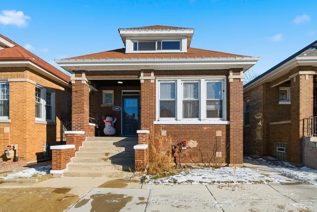 $309,900 | 6047 South Richmond Street, Chicago, IL 60629