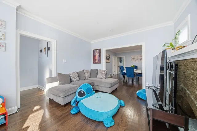 $309,900 | 6047 South Richmond Street, Chicago, IL 60629