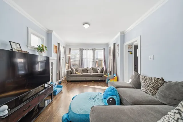 $309,900 | 6047 South Richmond Street, Chicago, IL 60629