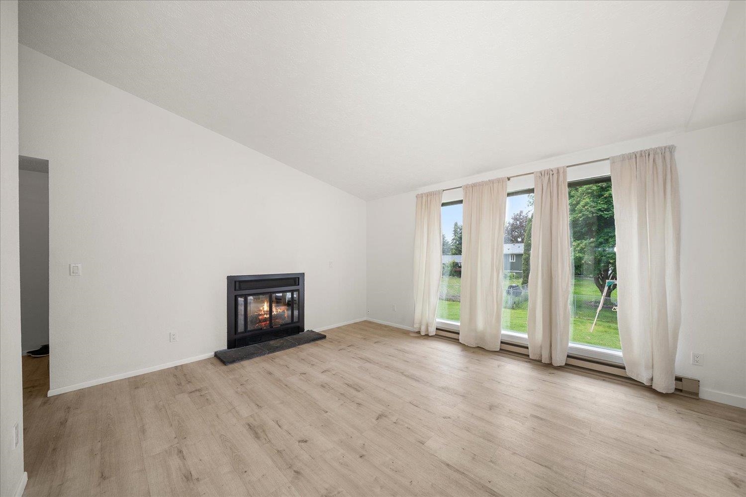 20716 East Gilbert Road Otis Orchards, WA 99027 - Photo 5 of 50 Gallery Image 5