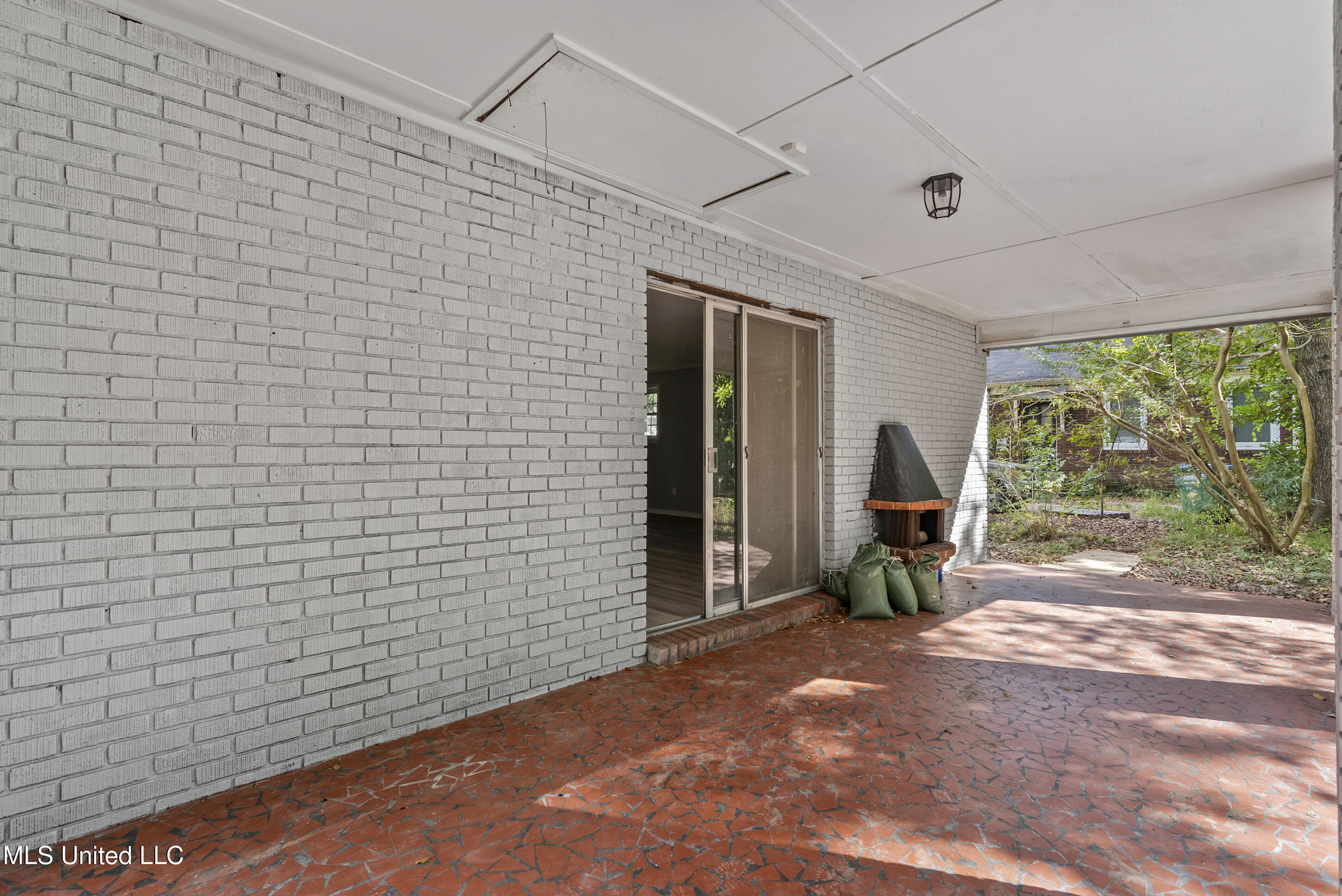 959 South Line Street Grenada, MS 38901 - Photo 20 of 26 23_dsc08054