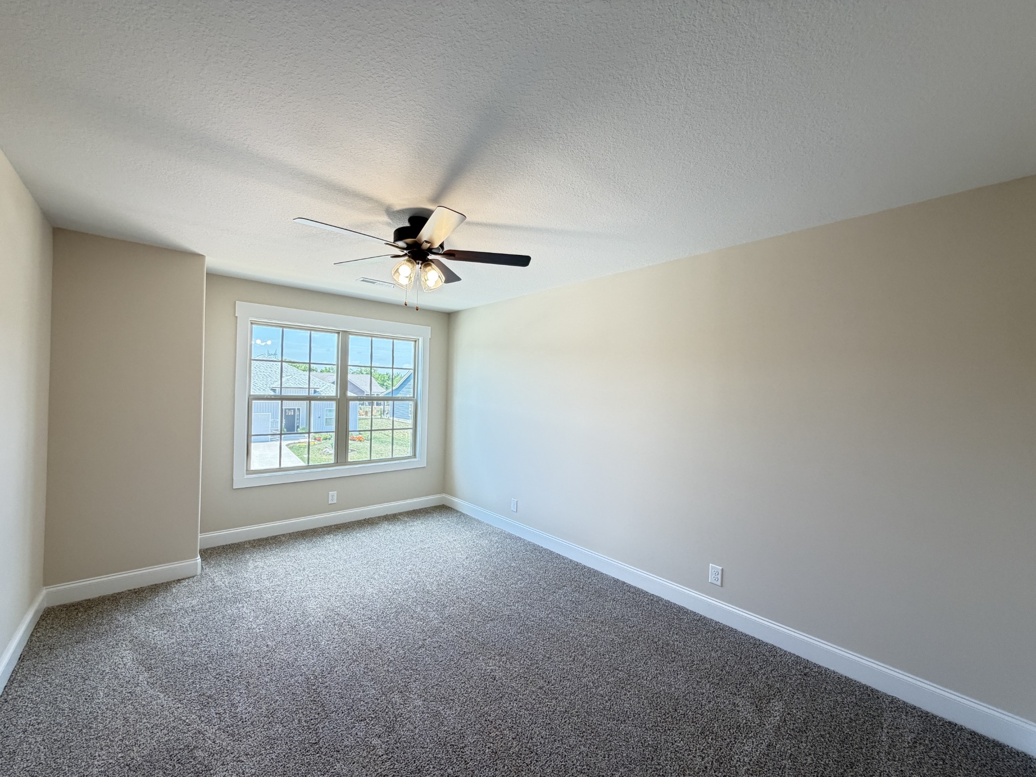 128 Hummingbird Way Clarksville, TN 37043 - Photo 33 of 37