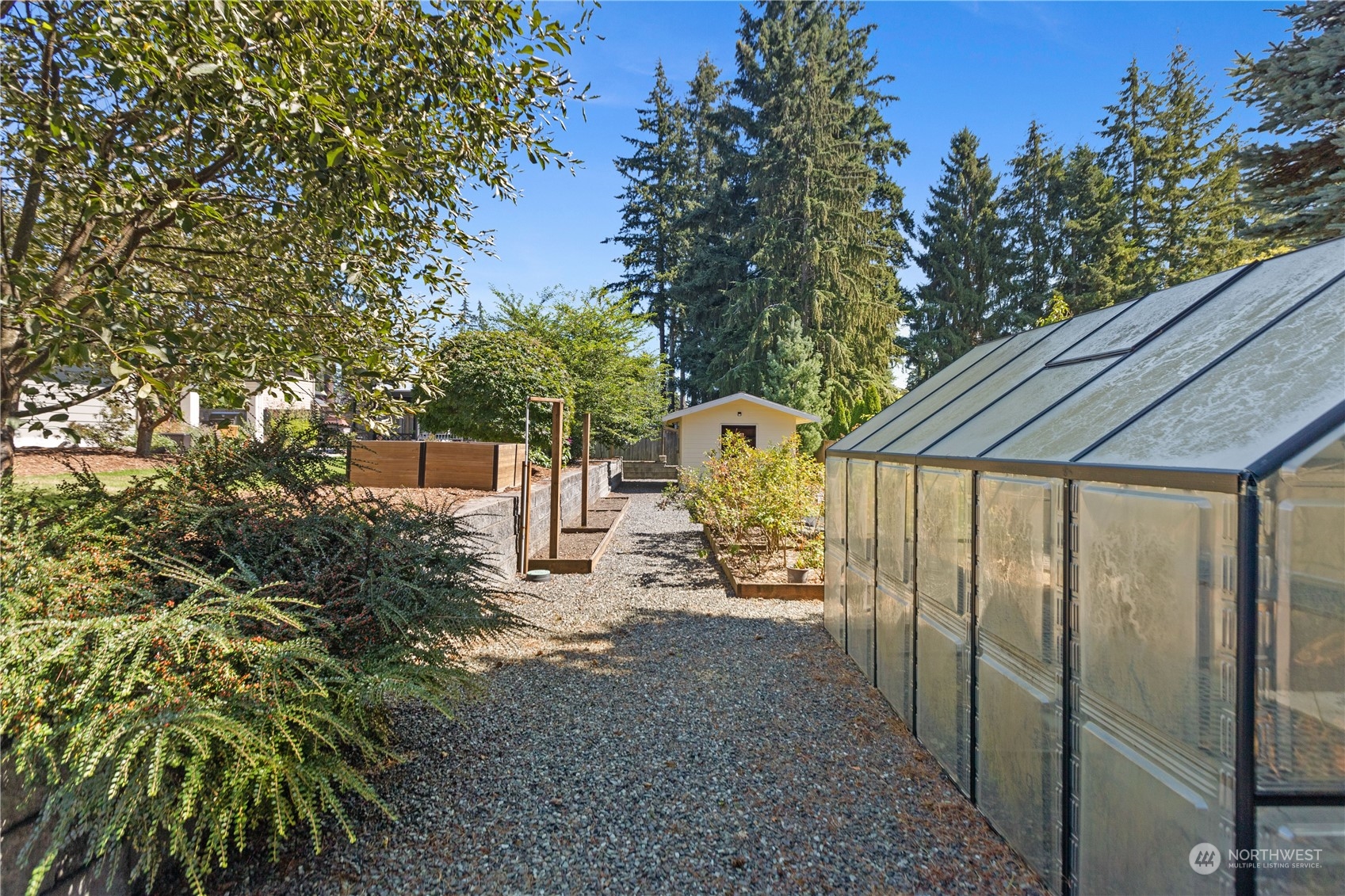 120 216th Street Southwest Bothell, WA 98021 - Photo 35 of 40 a view of a backyard with a tree